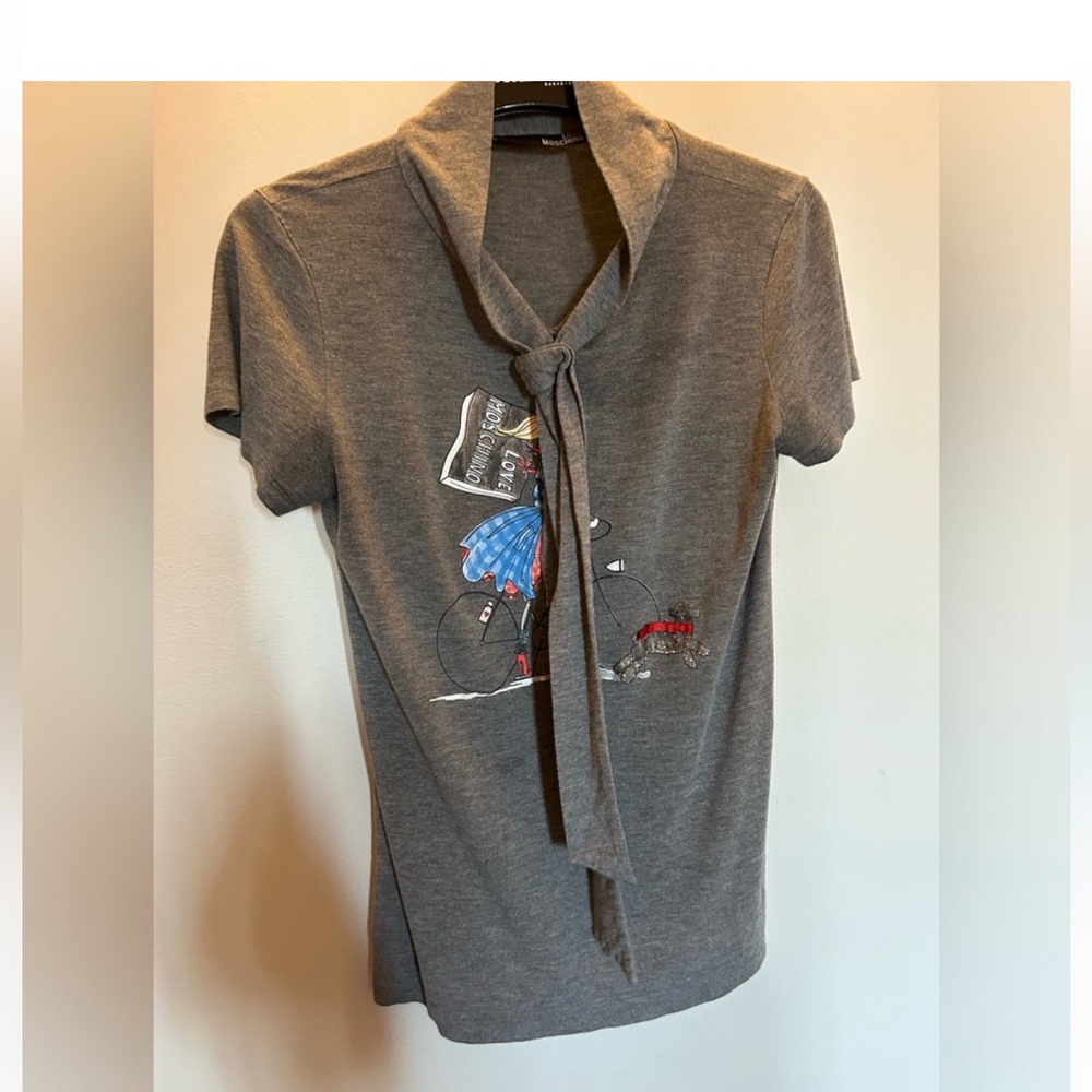 Love Moschino top size 6